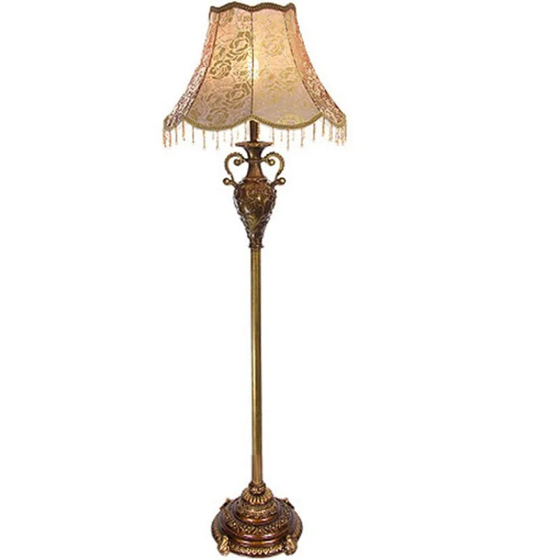 Resin Vintage Classical Pastoral Foot Switch Living Room Lamp  with Lampshade