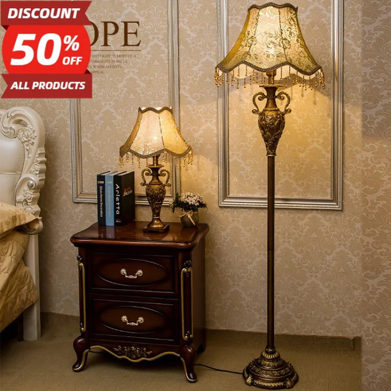 Resin Vintage Classical Pastoral Foot Switch Living Room Lamp  with Lampshade