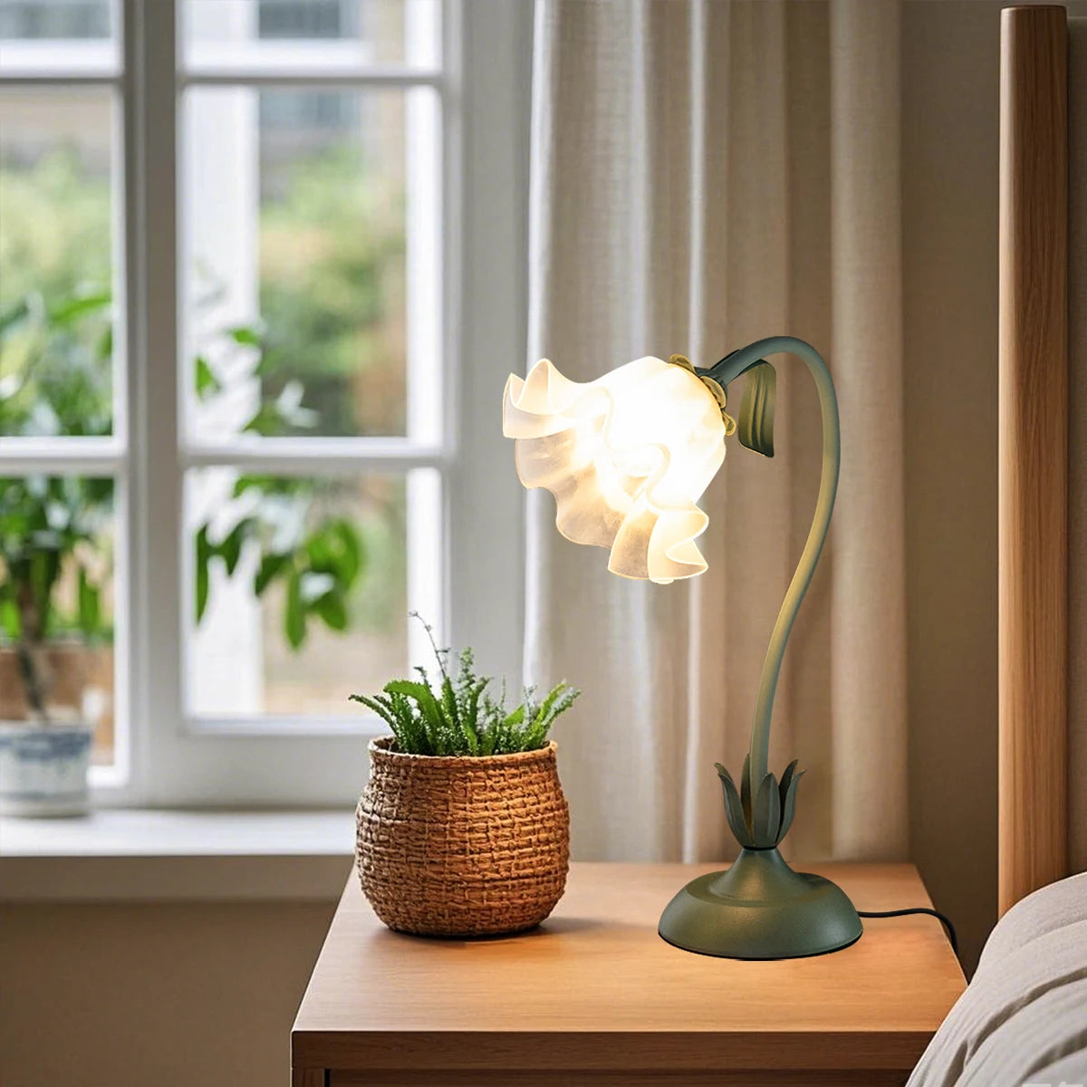 Vintage flower lamp,  (color: green)E26LED lighting, adjustable direction
