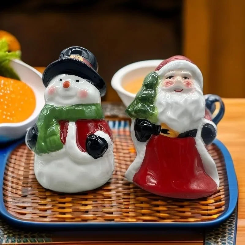 2PCS Christmas  Salt and Pepper Shakers