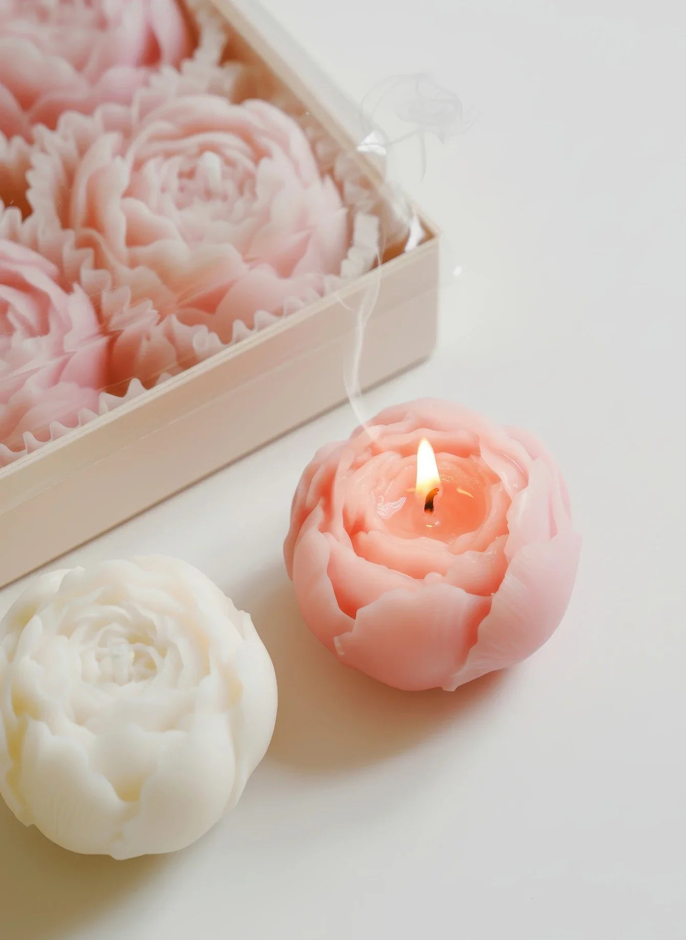 Rose Flower Shaped  Smokeless Soy Wax Candle Set of 4 Gift Box,